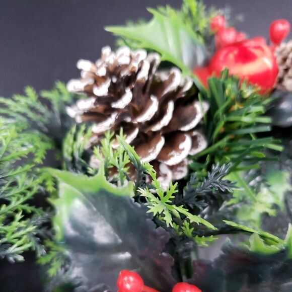 Vintage Christmas Candle Ring Holly Berry PAIR Plastic Centerpiece for 3" Pillar - Picture 9 of 16